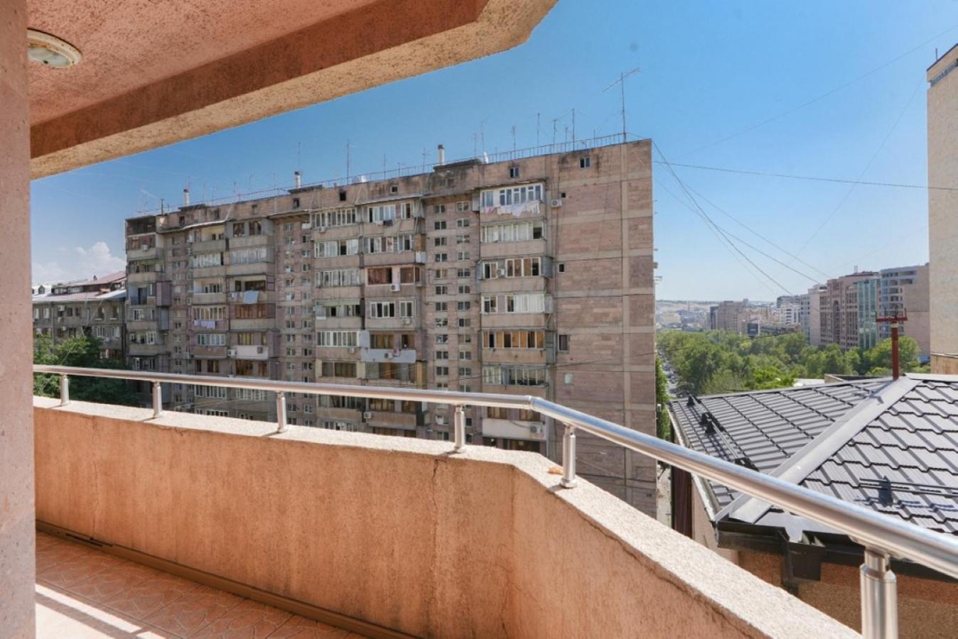 Ris Central Apartments Jereván Kültér fotó